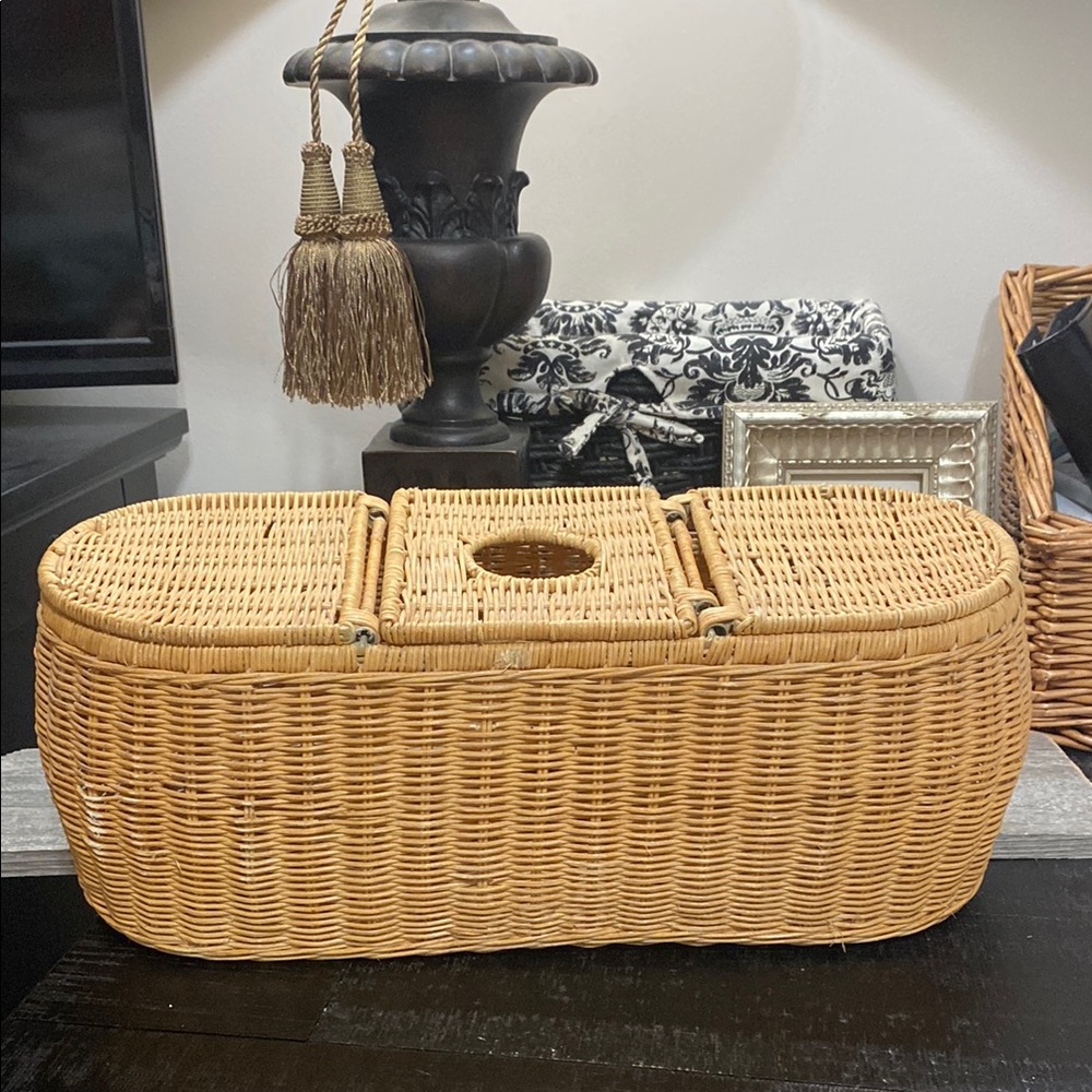 Woven Rattan Tissue Box & Toilet Paper Cover - Natural Tan!